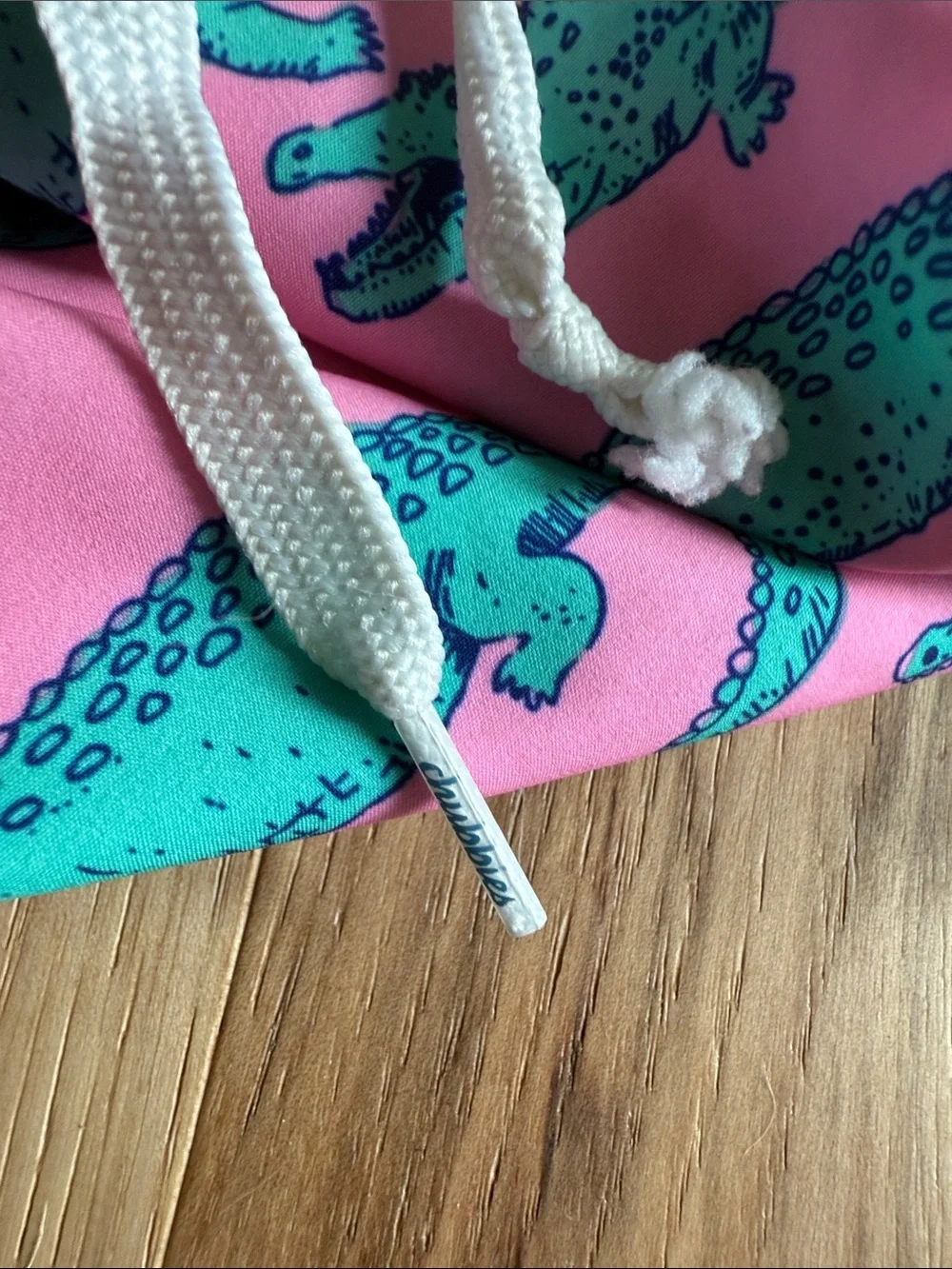 Chubbies swim short alligators pink men’s medium